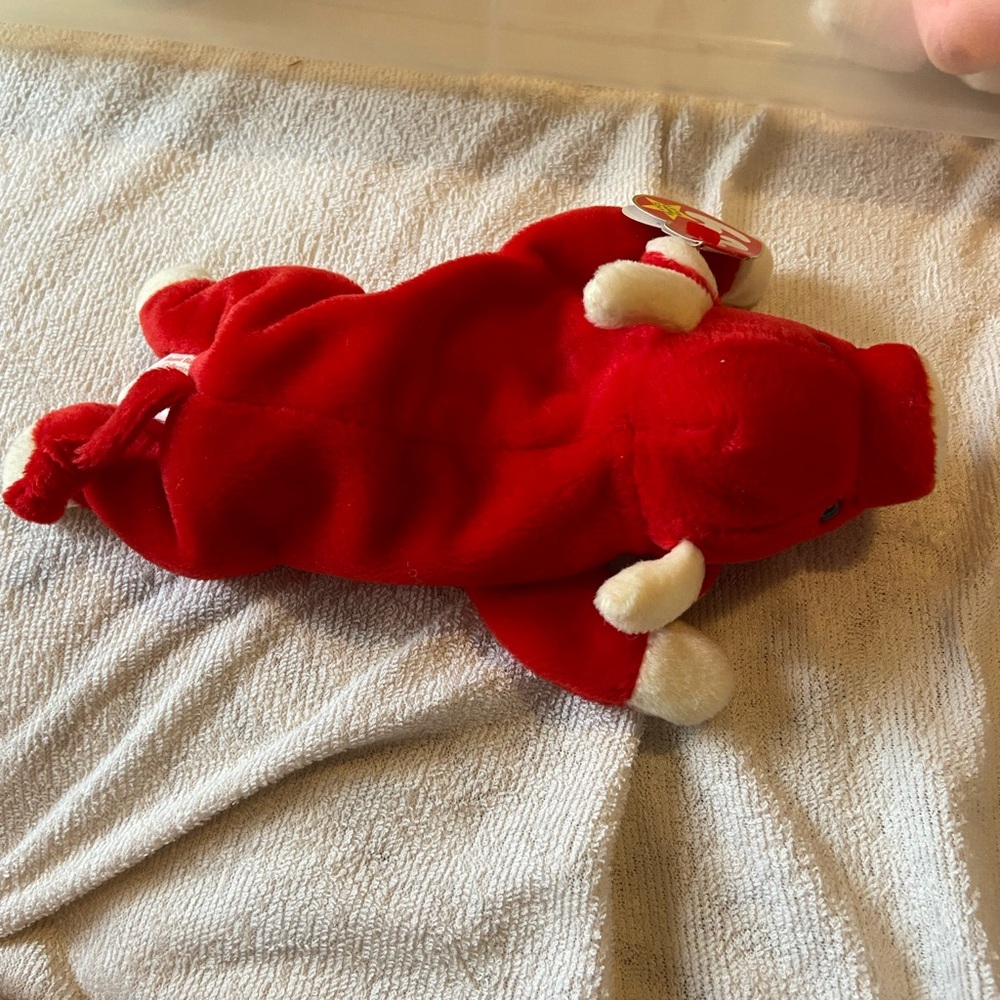 Ty Red and White Beanie Plush